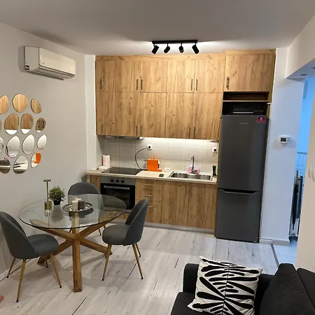 Thessavibe Lux Apartament *
