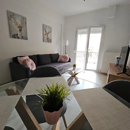 Apartament Thessavibe Lux *