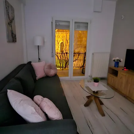 Thessavibe Lux Apartament *