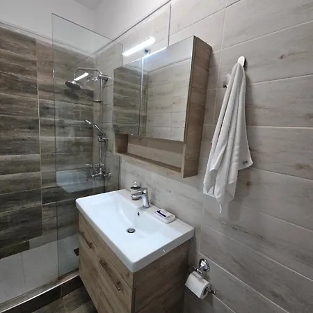 Thessavibe Lux * Salonic