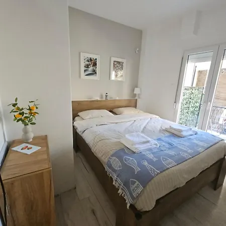 Thessavibe Lux Apartament *